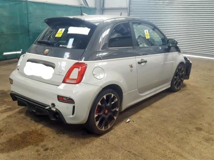 Używane Kurtyna prawa Fiat 500/595/695 1.4 T-Jet 16V 695 Cena € 163,35 Z VAT oferowane przez autodemontage denollen