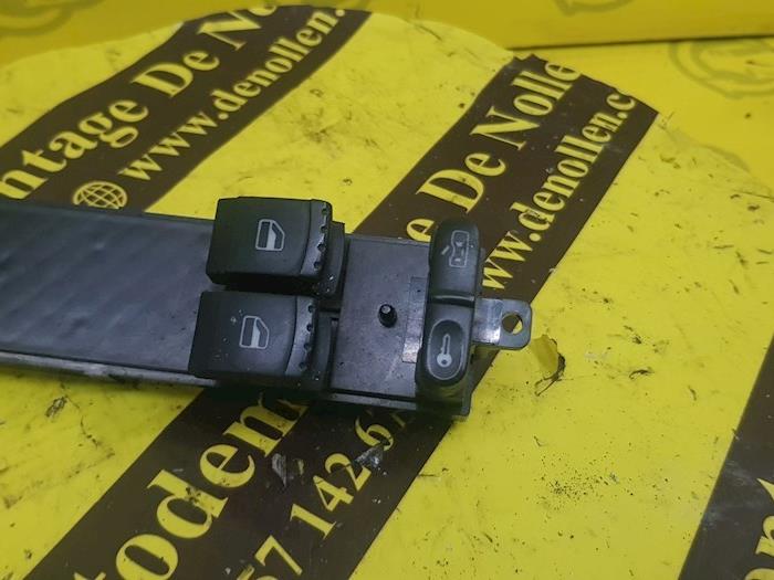 Usados Interruptor de ventanilla eléctrica Seat Toledo (1M2) 1.6 16V Precio € 18,00 Norma de margen ofrecido por autodemontage denollen