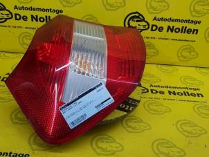 Used Taillight, left BMW 1 serie (E81) 116i 1.6 16V Price € 42,35 Inclusive VAT offered by de Nollen autorecycling