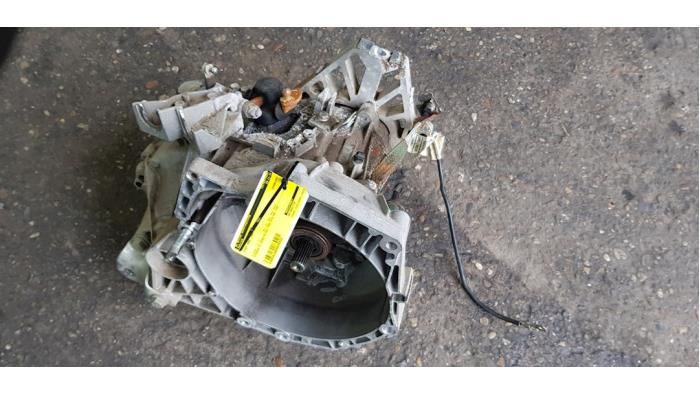 Gebrauchte Getriebe Fiat 500/595/695 1.4 T-Jet 16V 695 Preis € 544,50 Mit Mehrwertsteuer angeboten von autodemontage denollen