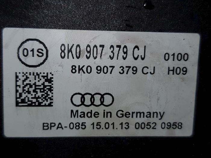 Bloc ABS d'un Audi A4 Avant (B8) 2.0 TDI 177 16V 2013