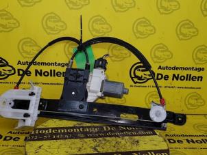Begagnade Fönstermekanism för bakre dörr, 4-dörrars, höger Ford Mondeo IV 1.8 TDCi 100 16V Pris € 50,00 Marginaltabell erbjuds av de Nollen autorecycling