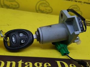 Used Ignition lock + key Saab 9-3 I (YS3D) 2.0t 16V Ecopower Price € 40,00 Margin scheme offered by de Nollen autorecycling