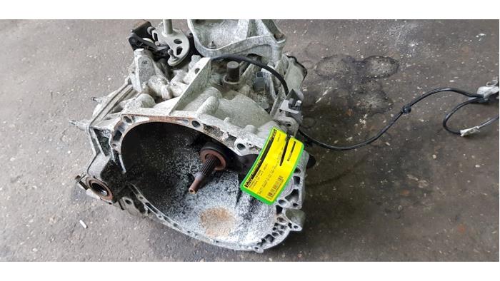 Gebrauchte Getriebe Citroen C5 III Berline (RD) 2.0 HDiF 16V Preis € 405,00 Margenregelung angeboten von autodemontage denollen