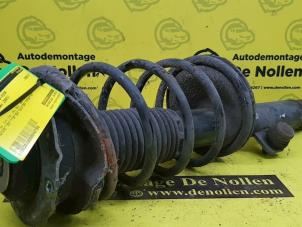 Used Front shock absorber, right Peugeot 206 (2A/C/H/J/S) 1.1 XN,XR Price € 40,00 Margin scheme offered by de Nollen autorecycling