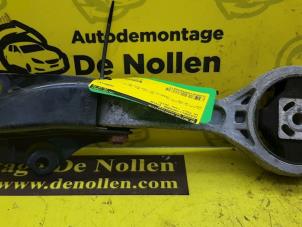 Used Gearbox mount Volkswagen Polo V (6R) 1.4 TDI 12V 90 Price € 20,00 Margin scheme offered by de Nollen autorecycling