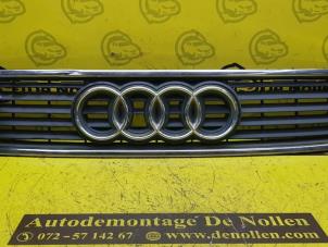 Gebrauchte Grill Audi A4 (B5) 2.6 E V6 Preis € 35,00 Margenregelung angeboten von de Nollen autorecycling