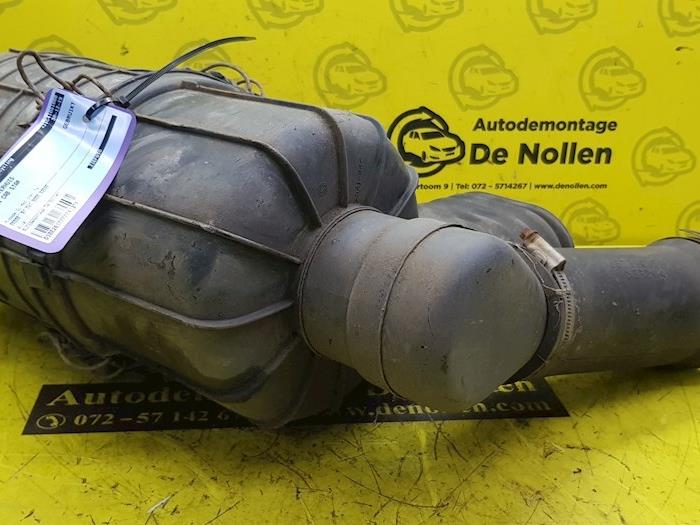 Begagnade Luftfilterhus Nissan Cabstar (F22) 3.0 DI 35 Pris på förfrågan erbjuds av autodemontage denollen