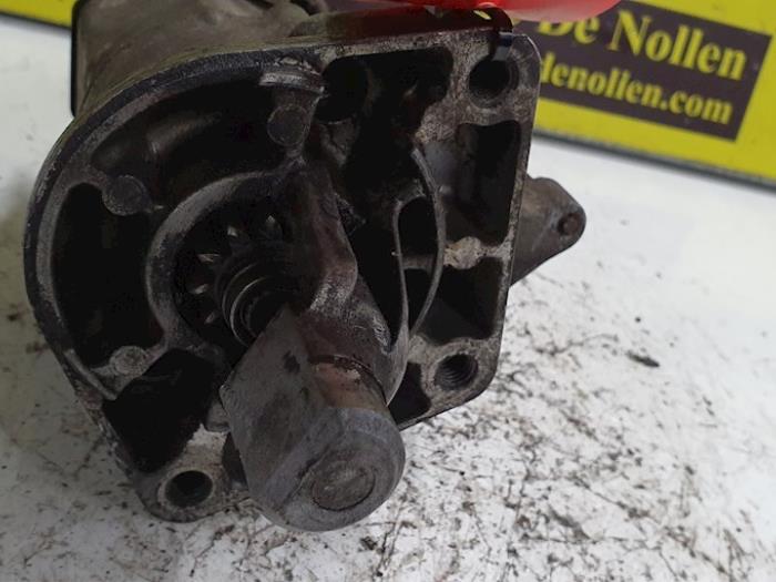 Gebrauchte Anlasser Chrysler Voyager 2.4i 16V Preis € 50,00 Margenregelung angeboten von autodemontage denollen