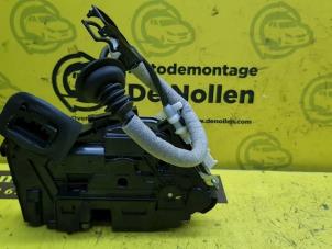 Usagé Serrure portière mécanique 4portes avant gauche Volkswagen Polo V (6R) 1.8 GTI 16V Prix € 40,00 Règlement à la marge proposé par de Nollen autorecycling