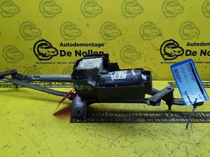 Wiper motor + mechanism Fiat Punto I 60 1.2 i.e. Selecta