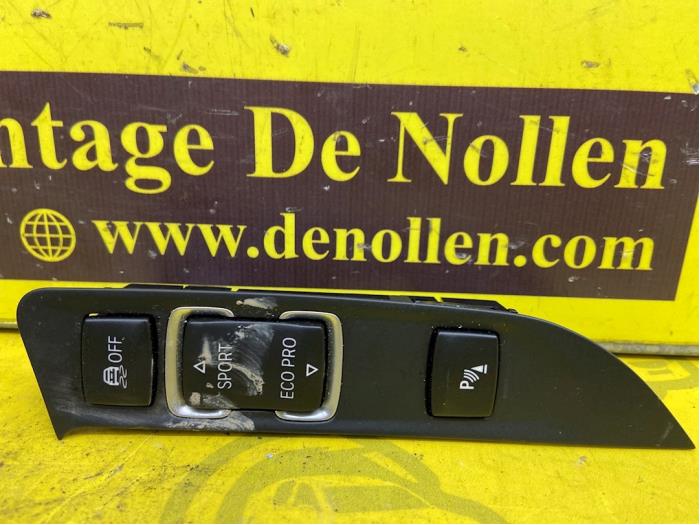 Begagnade Modul (diverse) BMW 1 serie (F20) 120d TwinPower Turbo 2.0 16V Van Pris på förfrågan erbjuds av autodemontage denollen