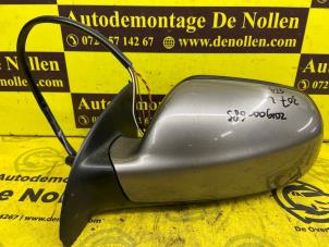 Used Wing mirror, left Peugeot 307 SW (3H) 2.0 16V Price € 35,00 Margin scheme offered by de Nollen autorecycling