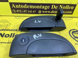 Used Handle Renault Kangoo Express (FC) 1.5 dCi 65 Price € 40,00 Margin scheme offered by de Nollen autorecycling