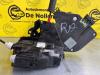 Rear door mechanism 4-door, right from a Land Rover Discovery Sport (LC) 2.0 TD4 180 16V 2016