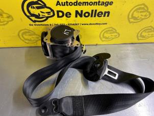 Used Front seatbelt, left Landrover Discovery Sport (LC) 2.0 TD4 180 16V Price € 151,25 Inclusive VAT offered by de Nollen autorecycling