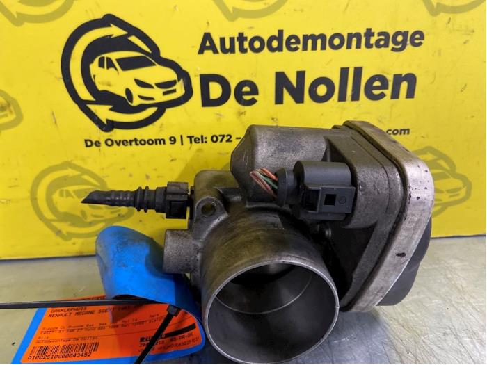 Begagnade Spjällhus Renault Grand Scénic II (JM) 2.0 16V Pris € 45,00 Marginaltabell erbjuds av autodemontage denollen