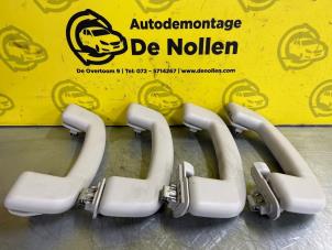 Usagé Poignée Volkswagen T-Roc 1.6 TDI BMT 16V Prix sur demande proposé par de Nollen autorecycling