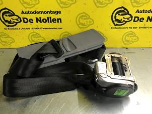 Usados Cinturón de seguridad derecha delante Audi A3 (8L1) 1.6 Precio € 34,95 Norma de margen ofrecido por de Nollen autorecycling