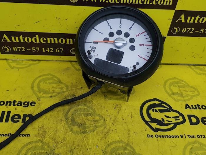 Używane Obrotomierz Mini Mini (R56) 1.6 One D 16V Cena € 50,00 Procedura marży oferowane przez autodemontage denollen
