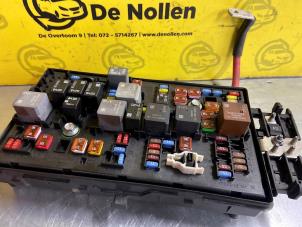 Używane Skrzynka bezpieczników Opel Insignia 2.0 CDTI 16V 130 Ecotec Cena € 125,00 Procedura marży oferowane przez de Nollen autorecycling