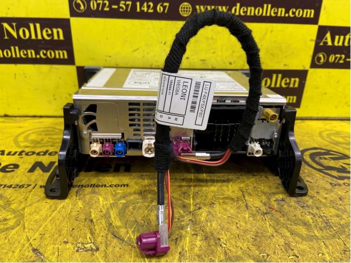 Używane Modul radiowy Mini Countryman (F60) 2.0 16V Cooper S ALL4 Cena na żądanie oferowane przez autodemontage denollen