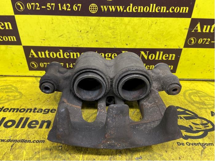 Usagé Etrier de frein avant droit Volkswagen Crafter 2.0 TDI 16V Prix sur demande proposé par autodemontage denollen