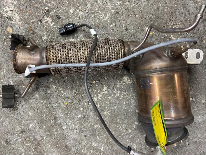 Usagé Catalyseur Mini Countryman (F60) 2.0 16V Cooper S ALL4 Prix € 514,25 Prix TTC proposé par autodemontage denollen