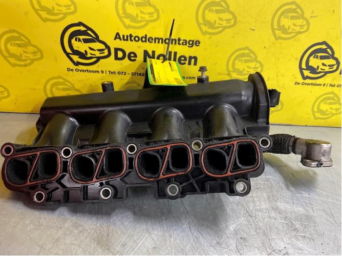 Begagnade Insugsrör Fiat Grande Punto (199) 1.3 JTD Multijet 16V 85 Actual Pris € 75,00 Marginaltabell erbjuds av autodemontage denollen