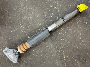 Used Rear shock absorber rod, left BMW 2 serie Active Tourer (F45) 218i 1.5 TwinPower Turbo 12V Price € 72,60 Inclusive VAT offered by de Nollen autorecycling