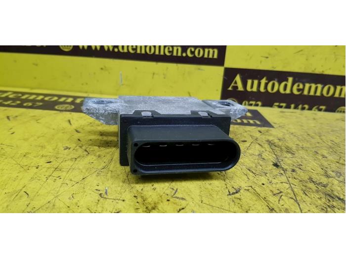 Used Computer, miscellaneous Porsche Cayman (981) 3.4 GTS 24V Price € 80,00 Margin scheme offered by autodemontage denollen