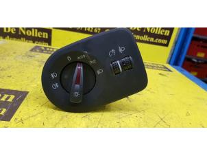 Gebrauchte Licht Schalter Seat Ibiza IV (6J5) 1.2 12V Preis € 25,00 Margenregelung angeboten von de Nollen autorecycling