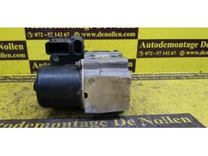 Used ABS pump Opel Frontera (6B) 2.2i 16V Price € 175,00 Margin scheme offered by de Nollen autorecycling
