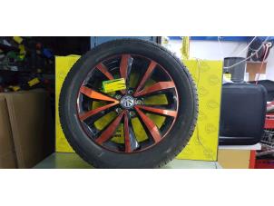 Used Wheel + tyre Volkswagen T-Roc 1.6 TDI BMT 16V Price € 332,75 Inclusive VAT offered by de Nollen autorecycling