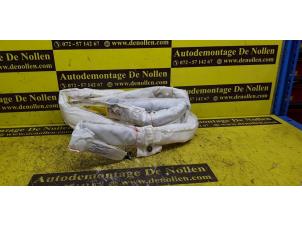 Used Roof curtain airbag, right BMW 5 serie (E60) 520i 24V Price € 50,00 Margin scheme offered by de Nollen autorecycling