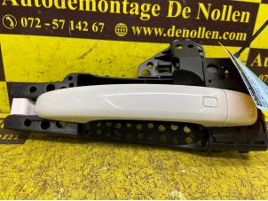 Used Rear door handle 4-door, right Audi A4 Quattro (B8) 2.0 TDI 16V Price on request offered by de Nollen autorecycling