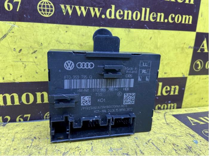 Usagé Module (divers) Audi A4 Quattro (B8) 2.0 TDI 16V Prix sur demande proposé par autodemontage denollen