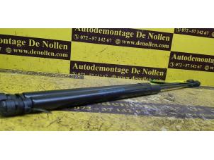 Used Set of gas struts for boot Ford Fiesta 6 (JA8) 1.0 EcoBoost 12V 100 Price € 60,50 Inclusive VAT offered by de Nollen autorecycling