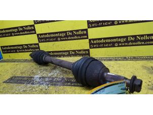 Used Front drive shaft, left Ford Focus 1 Wagon 1.6 16V Price € 40,00 Margin scheme offered by de Nollen autorecycling