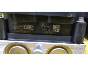 Bloc ABS d'un Mercedes-Benz A (177.0) 2.0 A-250 Turbo 16V 2018