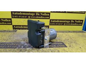 Bloc ABS d'un Mercedes-Benz A (177.0) 2.0 A-250 Turbo 16V 2018