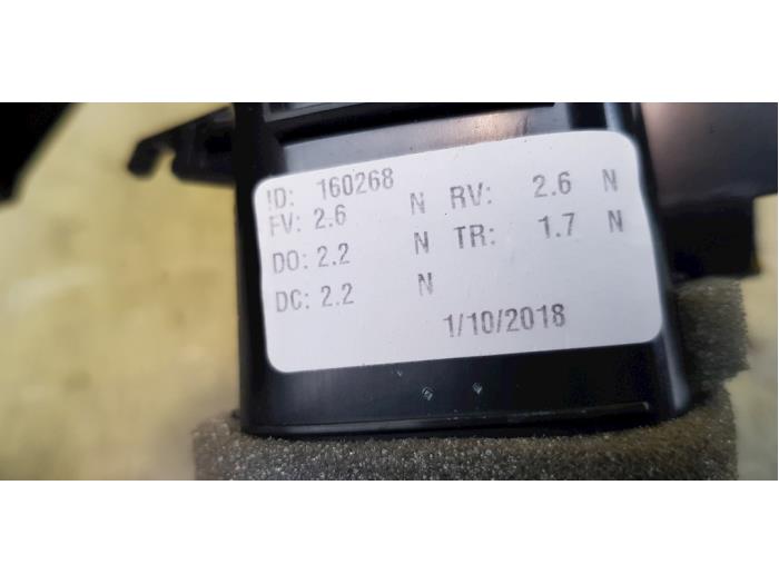 Luftgitter Armaturenbrett van een Jeep Compass (MP) 1.4 Multi Air2 16V 2019