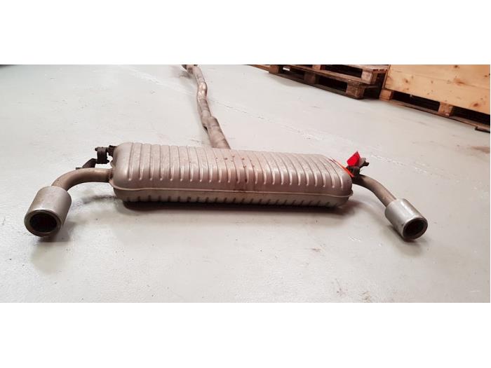 Exhaust (complete) from a BMW 2 serie Active Tourer (F45) 220i 2.0 TwinPower Turbo 16V 2018