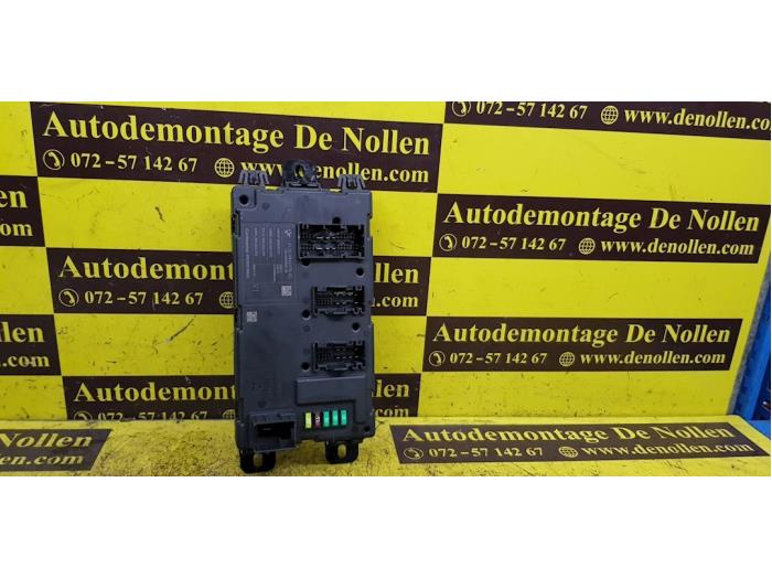 Używane Modul (rózne) BMW 1 serie (F20) M140i 3.0 24V Van Cena € 121,00 Z VAT oferowane przez autodemontage denollen