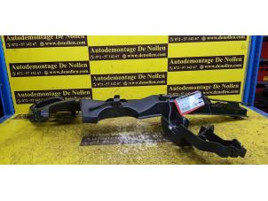 Used Rear bumper component, left BMW 2 serie Active Tourer (F45) 220i 2.0 TwinPower Turbo 16V Price € 60,50 Inclusive VAT offered by de Nollen autorecycling
