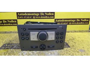 Used Radio CD player Opel Astra H (L48) 1.2 16V Twinport Price € 25,00 Margin scheme offered by de Nollen autorecycling