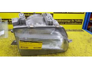 Used Headlight, right Daihatsu Charade (G200/203) Price € 30,00 Margin scheme offered by de Nollen autorecycling