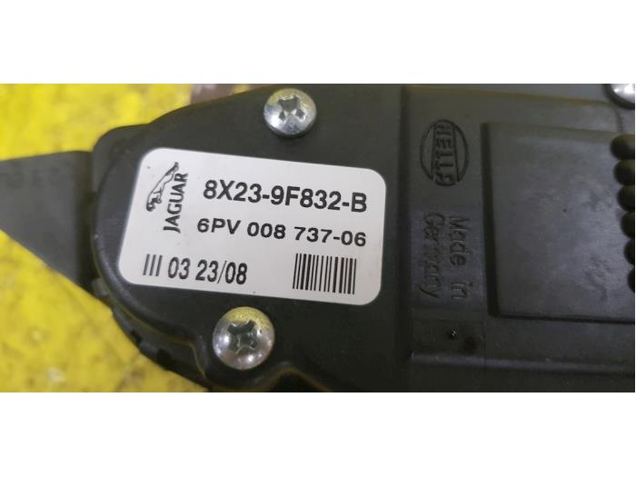 Accelerator pedal Jaguar XF 2.7 D V6 24V 6PV00873706