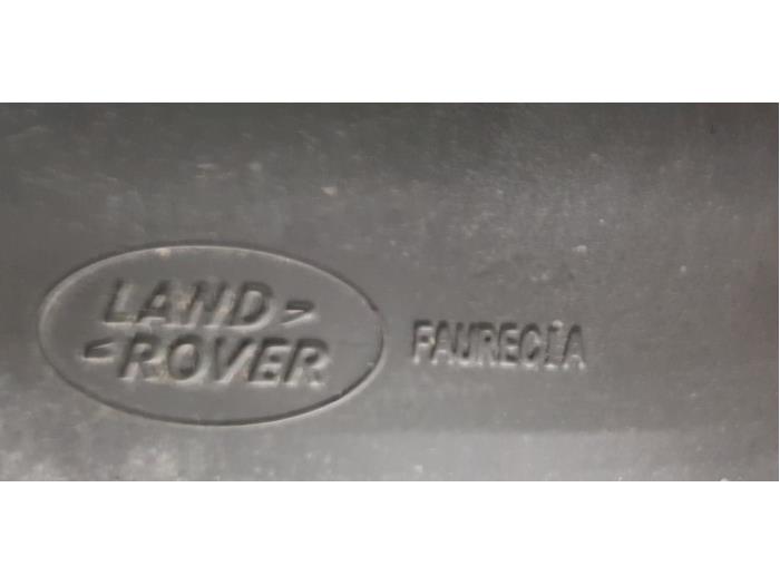Ljuddämpare, bak från en Land Rover Discovery V (LR) 2.0 Td4 16V 2018