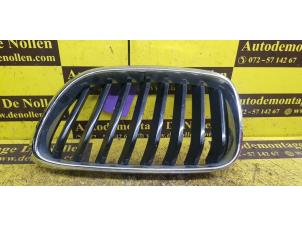 Used Grille BMW 2 serie (F23) 218i 1.5 TwinPower Turbo 12V Price € 42,35 Inclusive VAT offered by de Nollen autorecycling